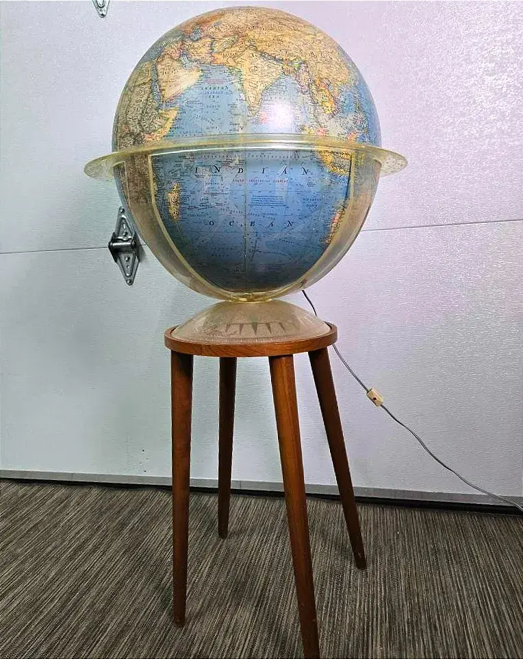 Vintage 1965 National Geographic Lighted Globe on MCM Stand