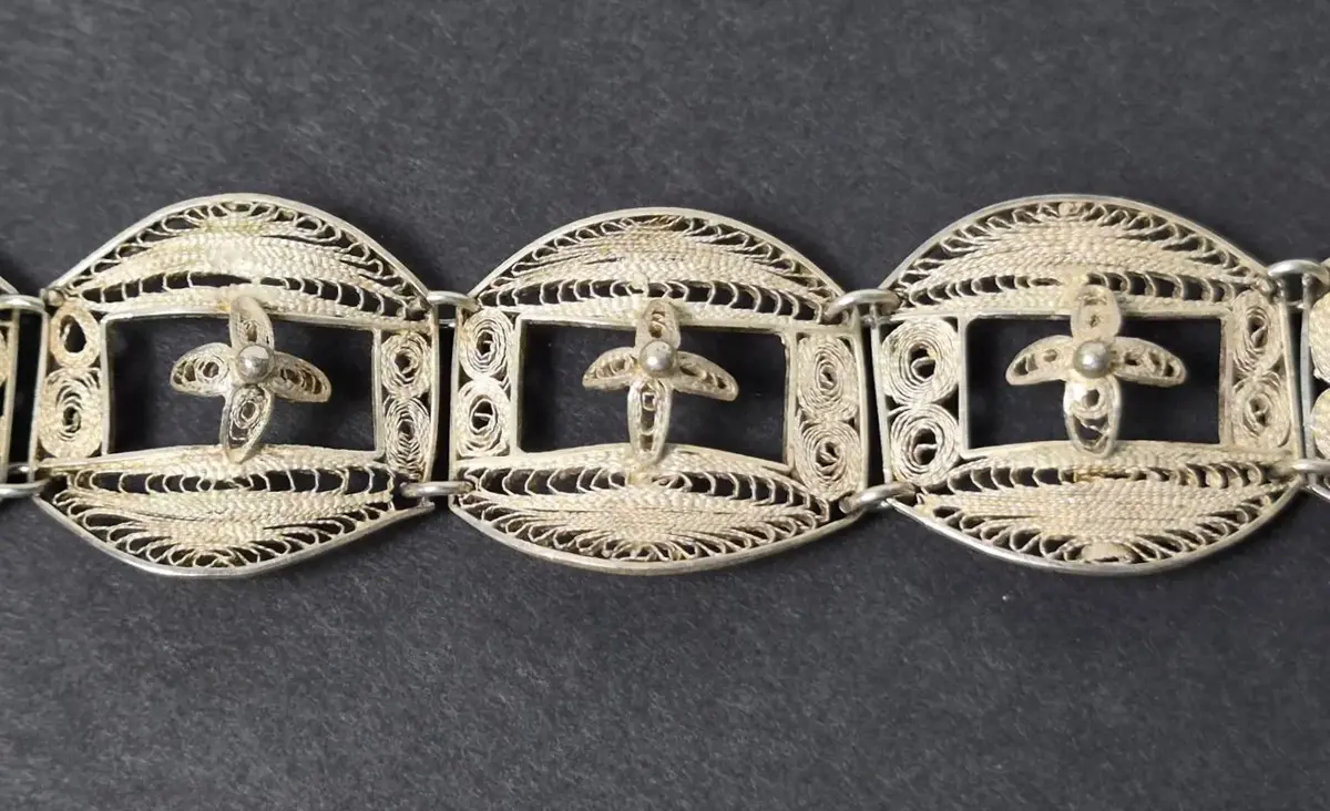 Vintage Sterling Silver Floral Filigree Panel Bracelet-7.5"