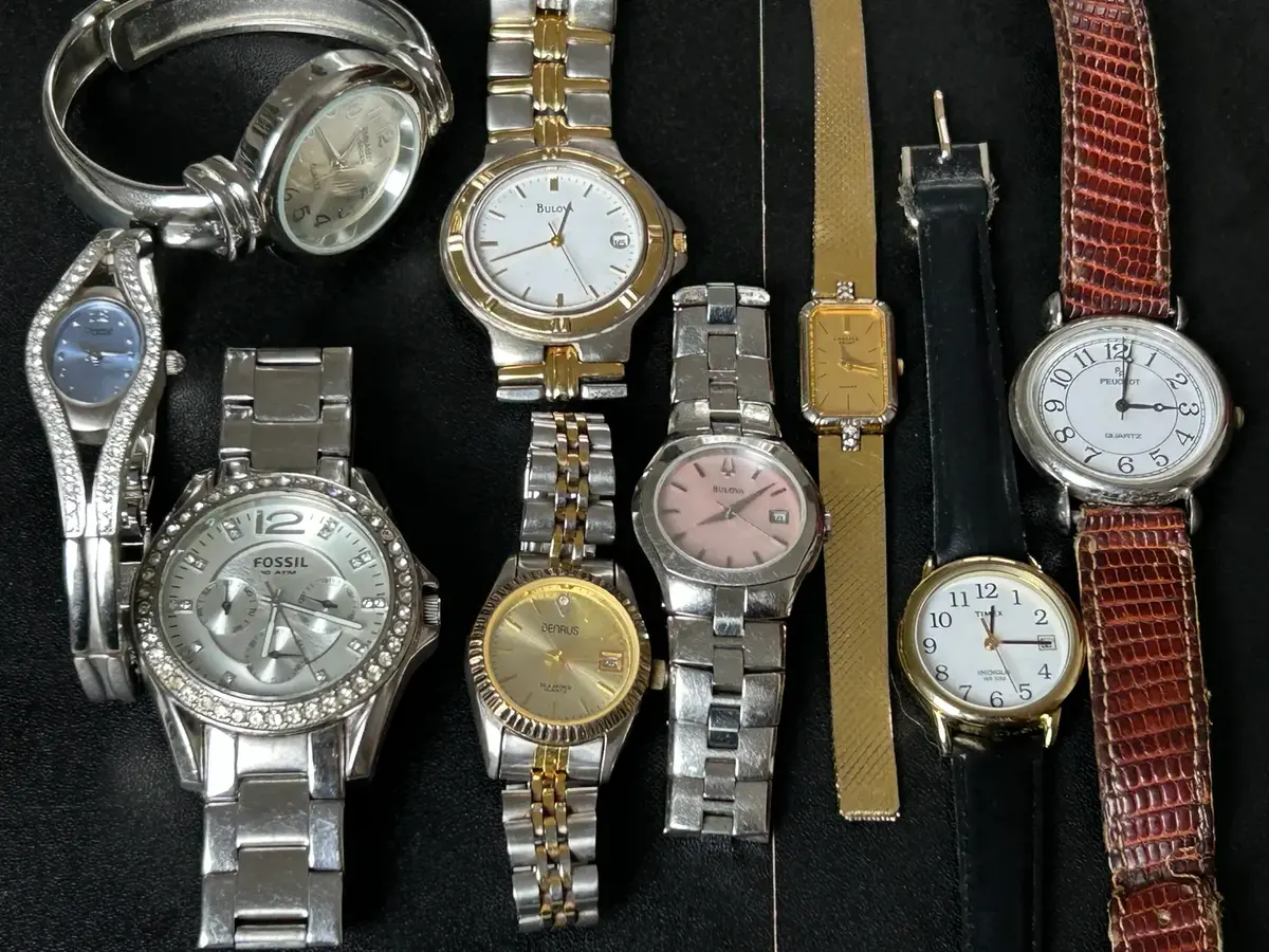 Ladies Watches - Bulova, Seiko, Gruen, Fossil, & More