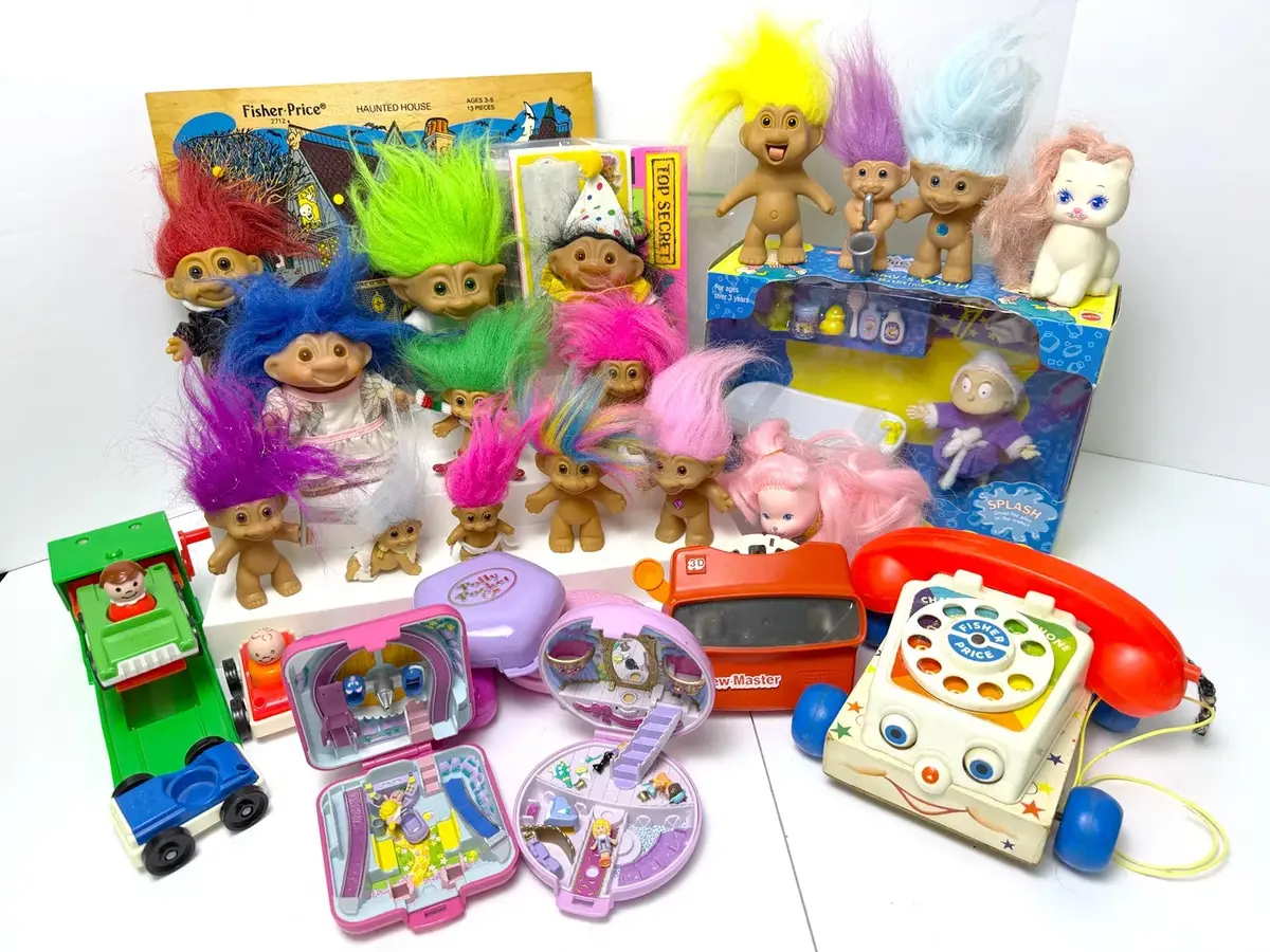 Vintage Toys: Rugrats Tommy's World Bathtime, Trolls, Polly Pocket, Fisher Price & More