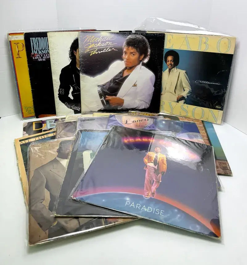 Vintage Vinyl: Soul, R&B & 80s Favorites with Michael Jackson, Peabo Bryson & More