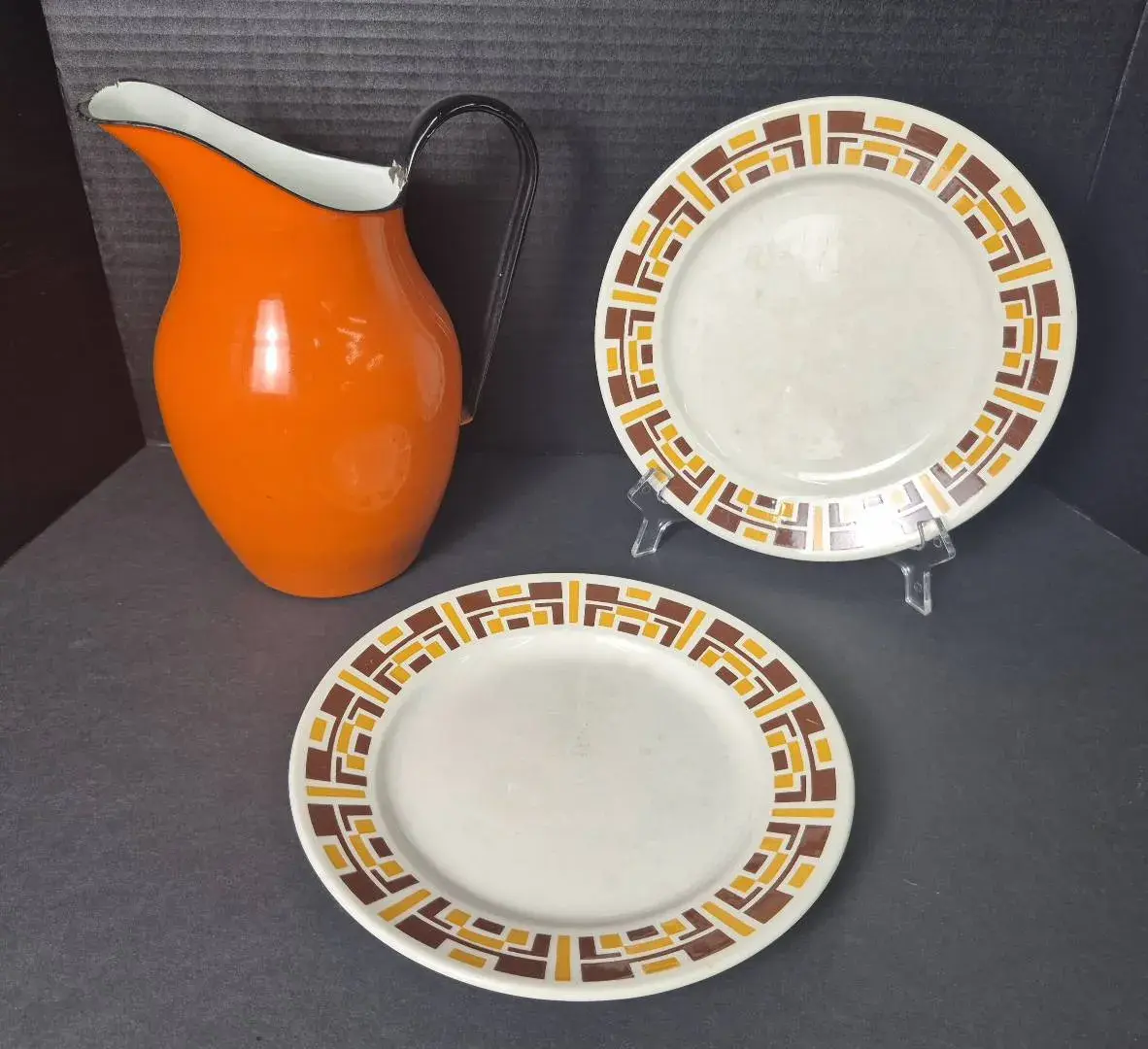 Vintage Orange Enamel Polish Pitcher & MCM Richard Ginori Plates 9.25" Diameter