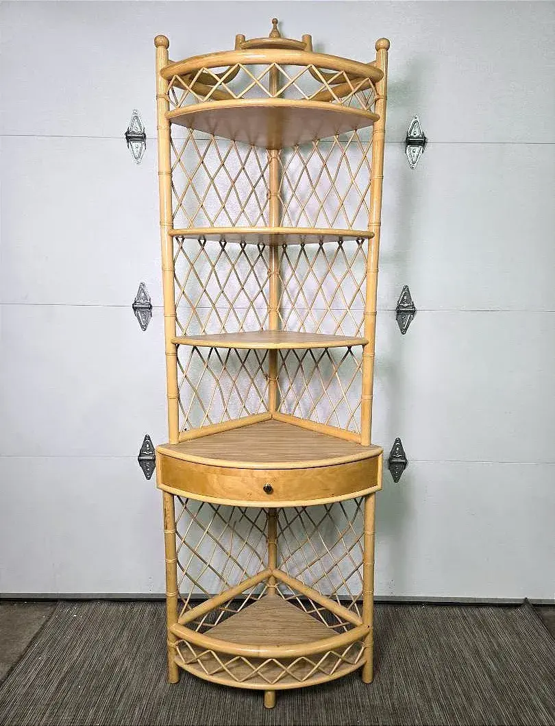 Bamboo Corner Shelf - 20x20x90" 