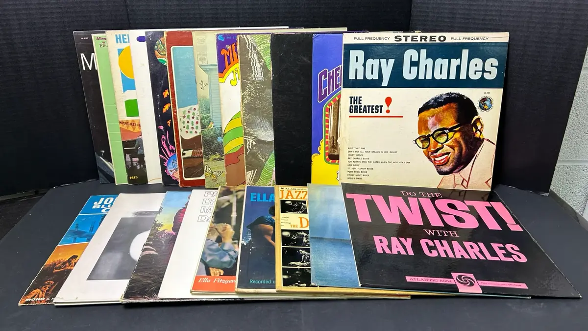 Vintage Vinyl: Jazz & Blues - Taj Mahal, Ray Charles, R Crumb, Memphis Slim & More