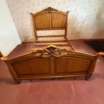 Oak Queen Size Bed Frame 