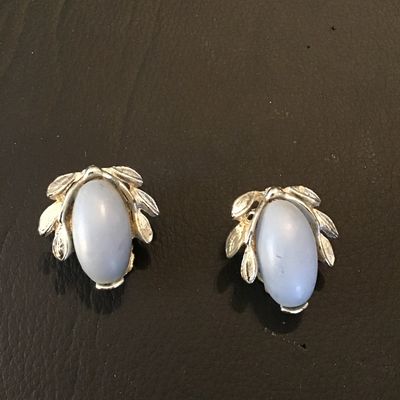 Vintage Silver Tone & Light Blue Cabochon Clip-On Earrings