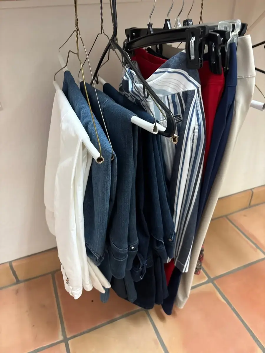 Women’s Bottoms - Size 10, Gloria Vanderbilt, Westbound Jeans, Miss Me Skirt, Shorts, Chico’s Capris