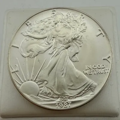 Sale Photo Thumbnail #215