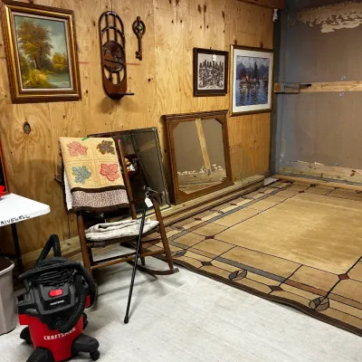 Estate sale photo