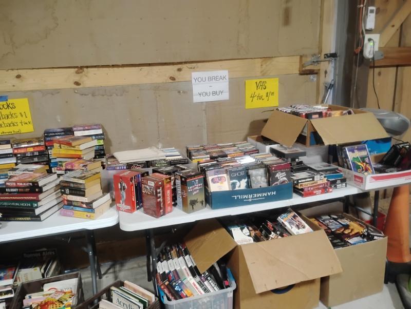 Estate sale photo