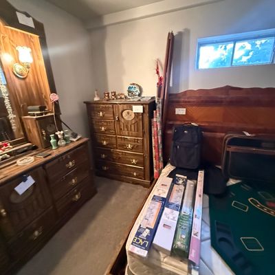 Sale Photo Thumbnail #325