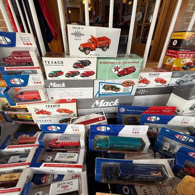 Sale Photo Thumbnail #79