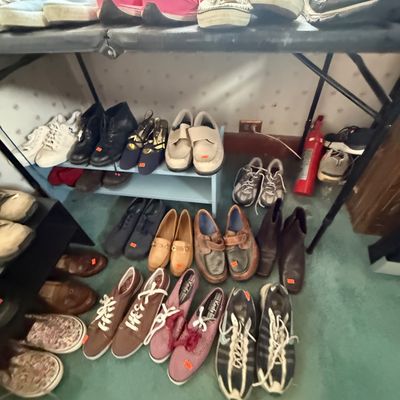 Sale Photo Thumbnail #236