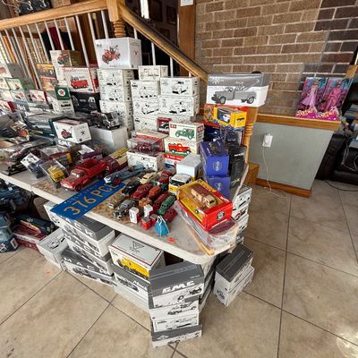 Sale Photo Thumbnail #158