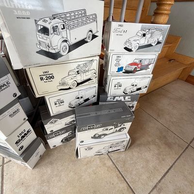 Sale Photo Thumbnail #96