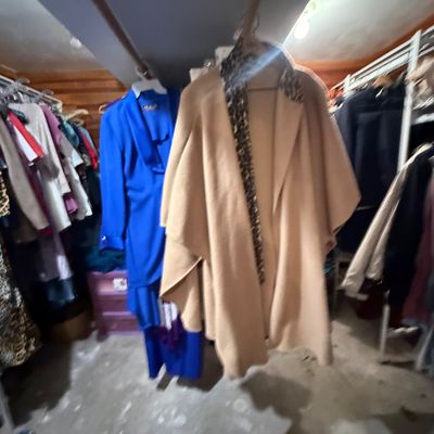 Sale Photo Thumbnail #270