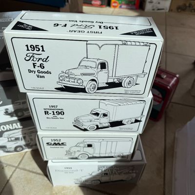 Sale Photo Thumbnail #129