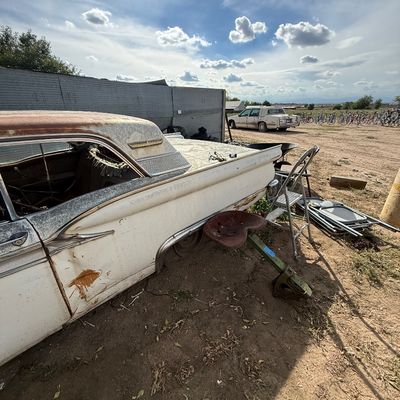 Sale Photo Thumbnail #578