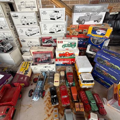 Sale Photo Thumbnail #92