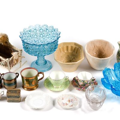 Glassware & Porcelain Incl. Spongeware & Rosina