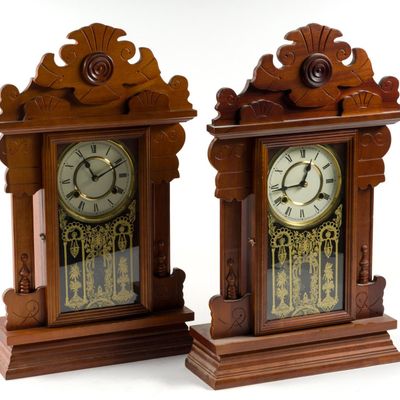 2 Gingerbread-Style Mantle Clocks