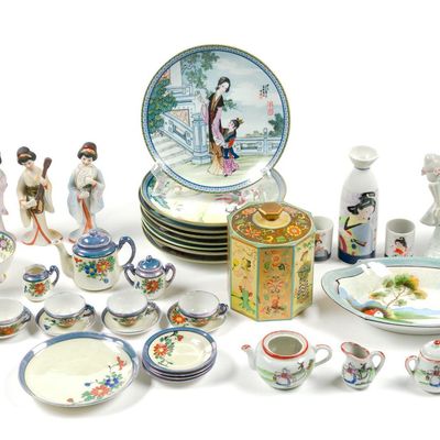 Chinese Porcelain, Figurines & Miniature Lustreware Tea Set