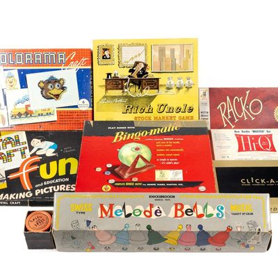 8 Vintage Board Games Incl. Hi-Q & Rack-O