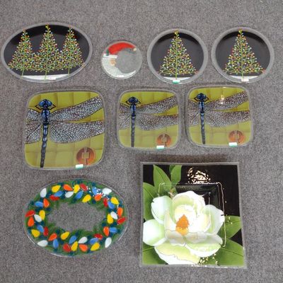9 Pieces Peggy Karr Art Glass