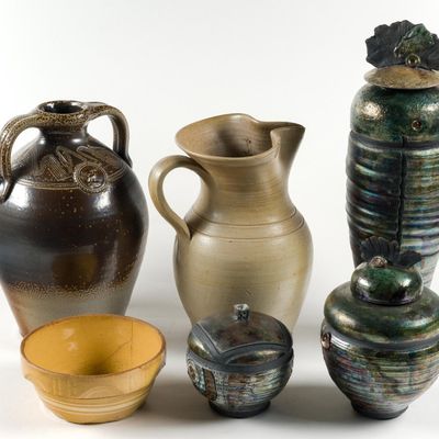 6 Pieces Of Stoneware Incl. Tonya Tyree & Rowe Pottery