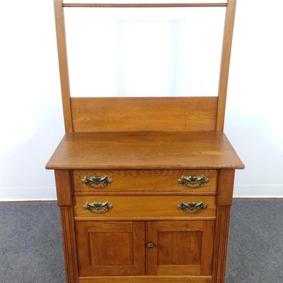 Wash Stand