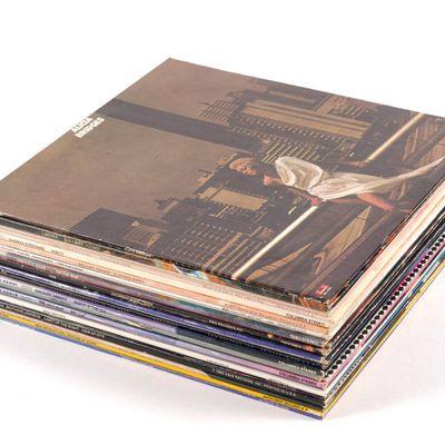 25 Vinyl Records Incl. Men Without Hats & Alicia Bridges