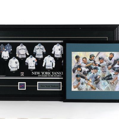 New York Yankees Plaque & Yankees Pastel Framed Art