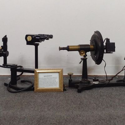 2 Antique Opthalmology Tools Incl. Opthalometer