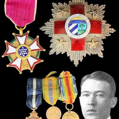 Sale Photo Thumbnail #211: WWI - WWII Cuba Red Cross Honor Star, Navy Cross