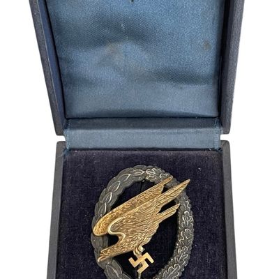 Sale Photo Thumbnail #97: CHOICE WWII Luftwaffe Fallschirmschuetzenabzeiche