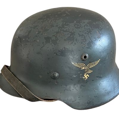Sale Photo Thumbnail #470: WWII Luftwaffe M35 Double Decal Stahlhelm 3053