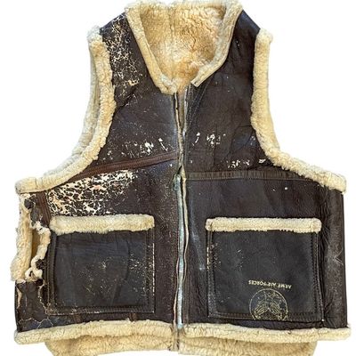 Sale Photo Thumbnail #340: WWII USAAF Type C-3 Sheepskin Flight Vest - AAF