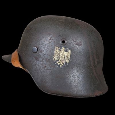 Sale Photo Thumbnail #481: WWII German Heer M40 Single-Decal Stahlhelm