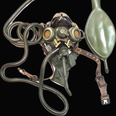 Sale Photo Thumbnail #427: Scarce WWII USAAF A-8B Oxygen Mask, Ohio Chemical