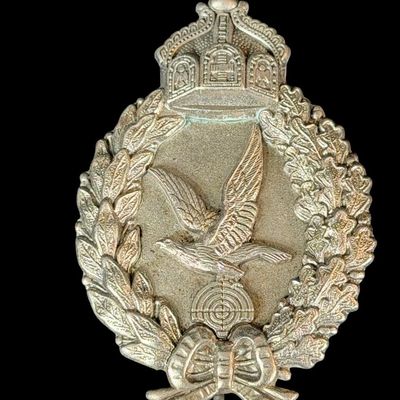 Sale Photo Thumbnail #88: WWI Imperial German Air Gunner's Badge - Junker
