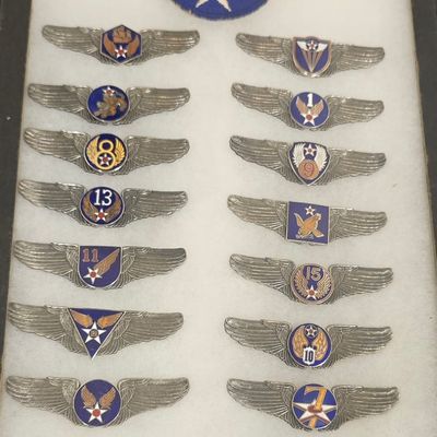 Sale Photo Thumbnail #2: WWII Collector Aviation Group Wings