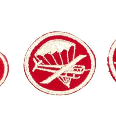 Sale Photo Thumbnail #19: WWII Airborne Artillery Cap Patch Trio