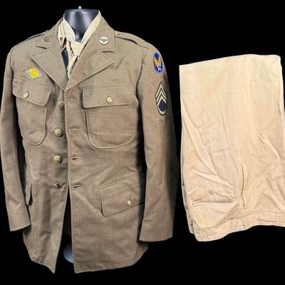 Sale Photo Thumbnail #275: WWII USAAF Named Technical Sergeant Four-Pocket