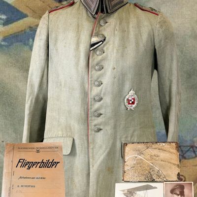 Sale Photo Thumbnail #255: WWI Erich Homburg Archive - Fliegerbilder Binder