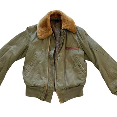 Sale Photo Thumbnail #337: WWII/Early Postwar U.S. B-15 Flight Jacket