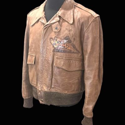 Sale Photo Thumbnail #327: Historic WWII AVG Flying Tigers Leather Flight