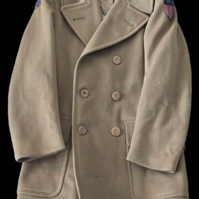 Sale Photo Thumbnail #300: WWII USAAF Officer Overcoat, CBI Bullion Patches