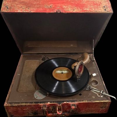 Sale Photo Thumbnail #8: WWII USAAF Nurse Phonola Record Player