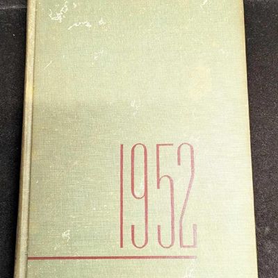The Unicorn Book of 1952 Outstanding Events of the Year Hardcover