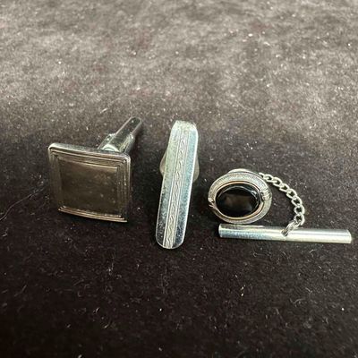 Sterling Silver Tie Pin Clip and Single Cuff Link Set K37